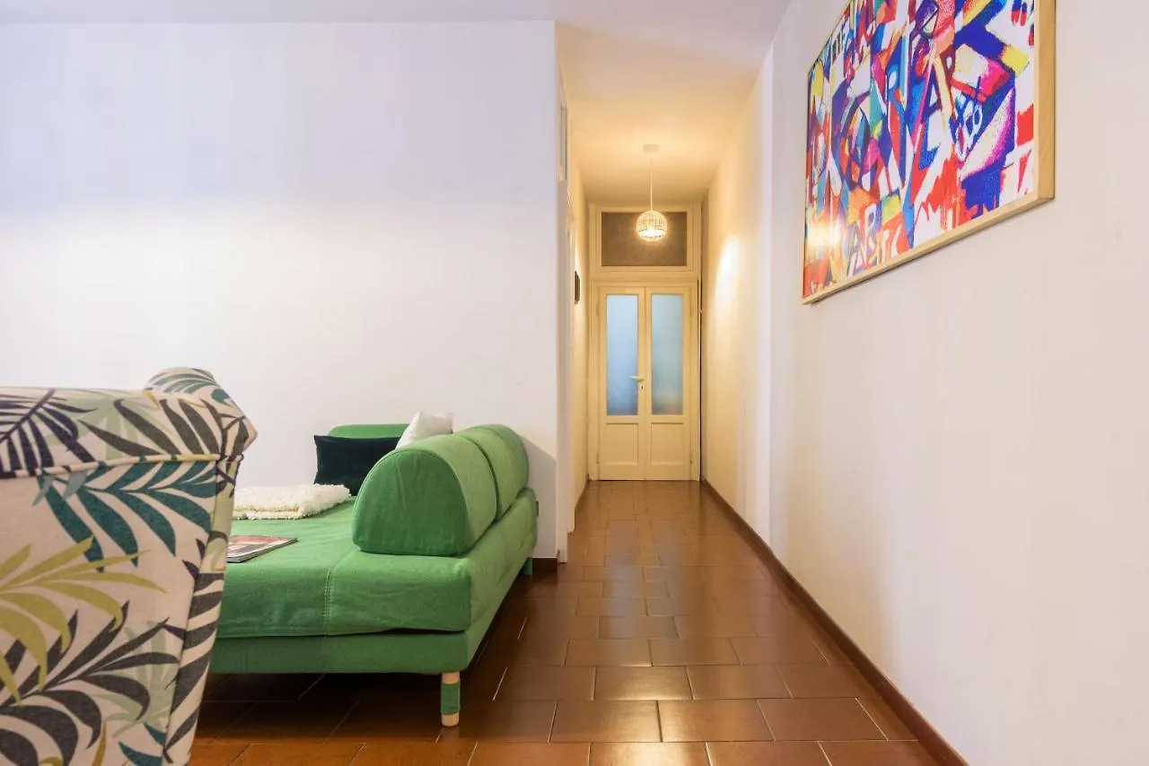 Moscova Flexyrent Apartment Милан